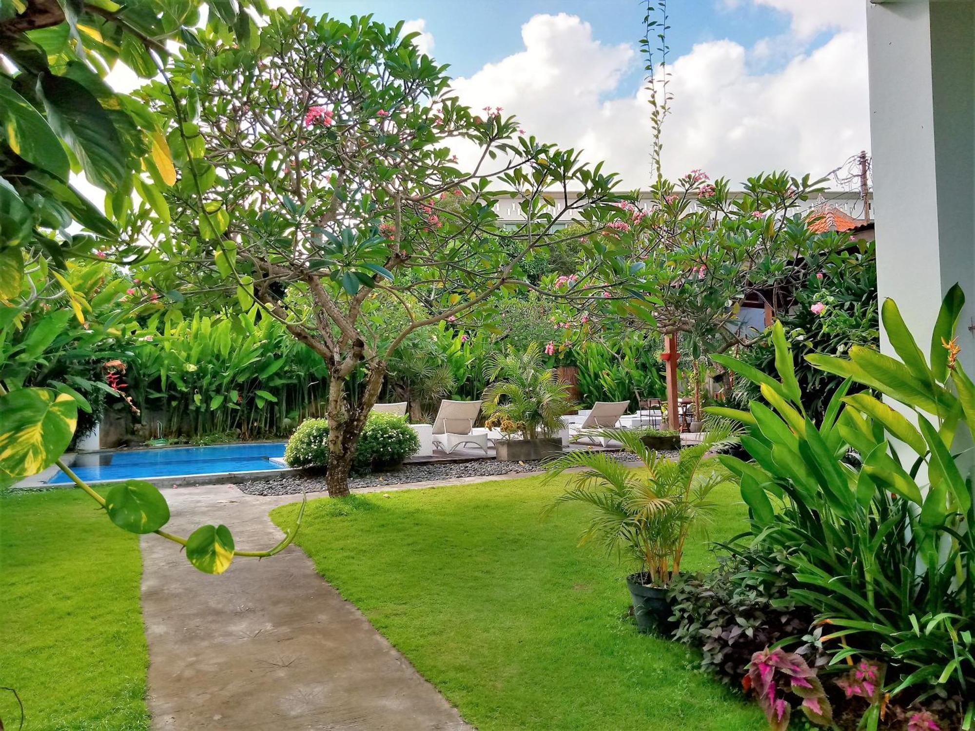 Harmony Beach Suite Seminyak Extérieur photo